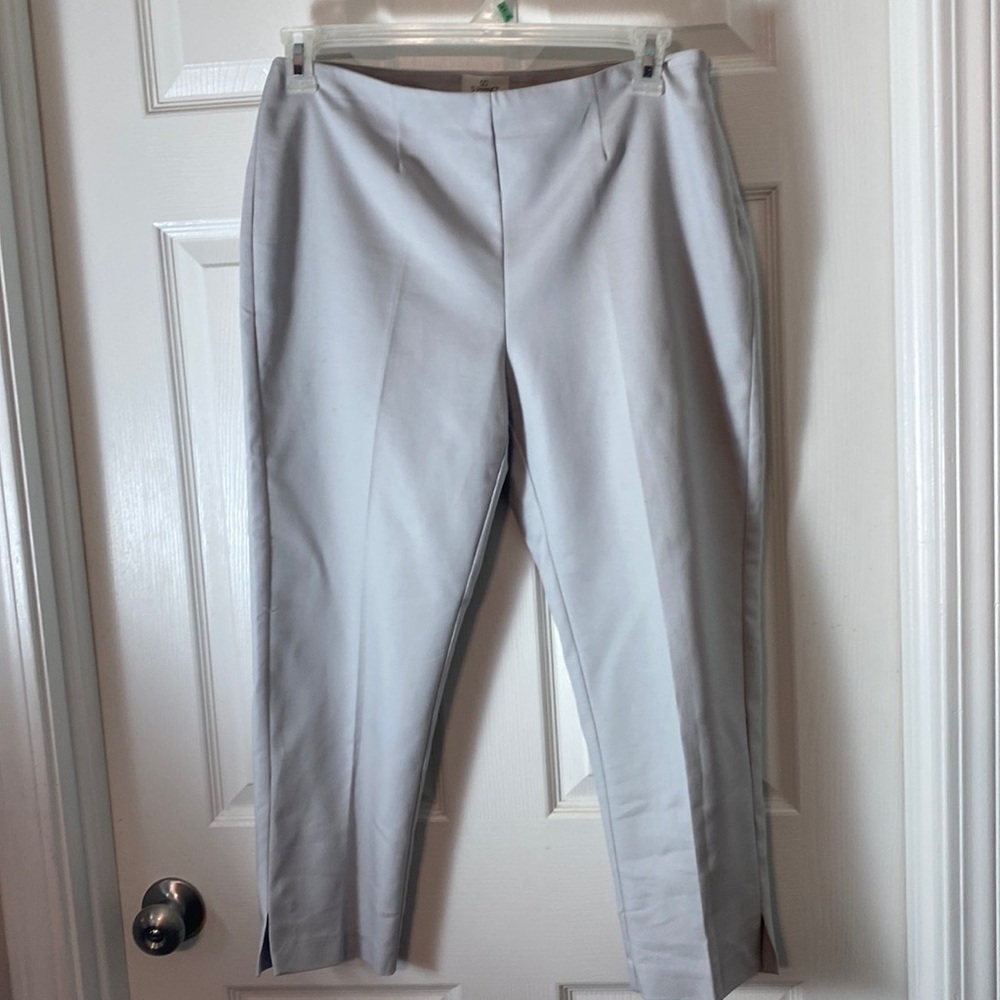Chico’s So Slimming Crop Pants Flat Front Side Zip Size 8/10